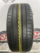 Michelin Pilot Sport 4 R19 235/45