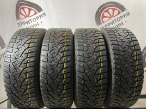 Bridgestone BliZZak Spike-02 R16 215/65