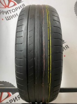 GoodYear Efficient Grip R16 215/65