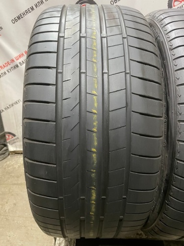 Bridgestone Turanza T005 R22 285/35