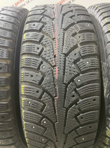 Nokian Tyres Hakkapeliitta 5 R16 215/60