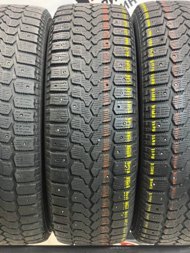 Yokohama Ice Guard F-700Z R16 215/70