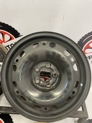 Штампованный VW  R15 5x100 цо57.1 et38 6j