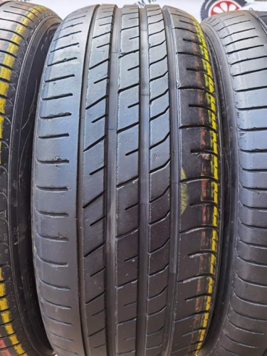 Nexen N'Fera RU1 SUV R19 235/55.