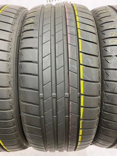 Bridgestone Turanza T005 R19 225/40 93W