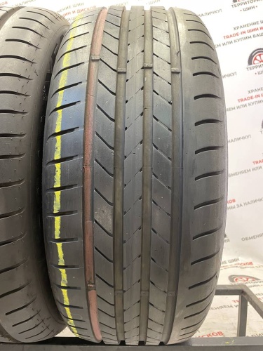 Goodyear EfficientGrip RFT  R19 235/45