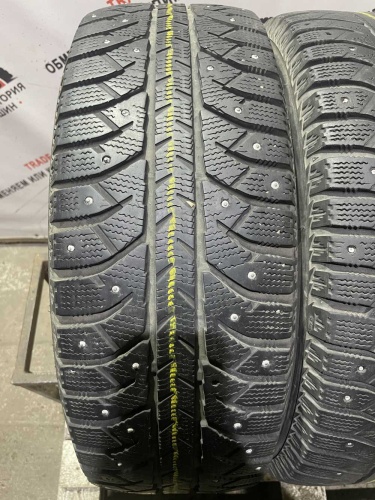 Bridgestone Ice Cruiser 7000 R15 205/65