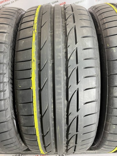 Bridgestone Potenza S001  R20 235/35