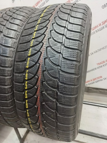 Bridgestone Blizzak LM-80 Evo R18 235/55