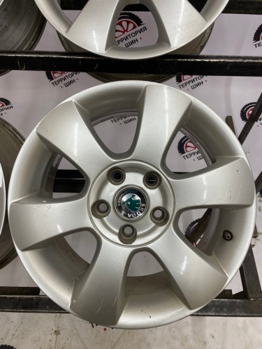 Литье Шкода R16 5*112ЦО 53 ЕТ50