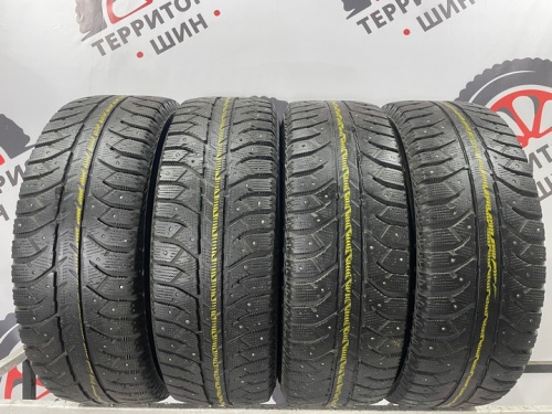 Bridgestone Ice Cruiser 7000 R16 215/65