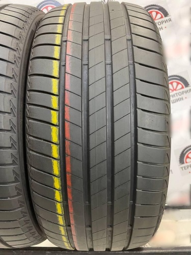 Bridgestone Turanza T005 R18	225/40