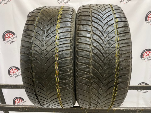 GoodYear Ulrtra Grip Ice2 R17 235/45 97T