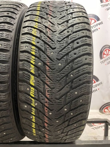 Nokian Hakkapeliitta 8 R17	215/55