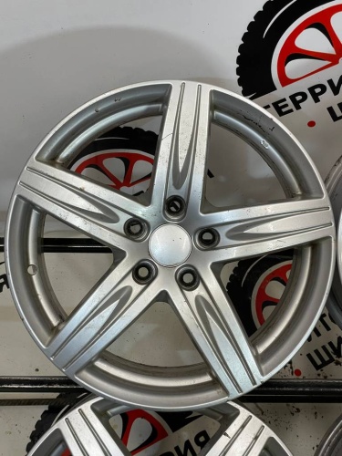 Литье R17 5*114,3 CO 66,1 ЕТ47 7J