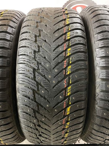 Nokian HKPLT 10P SUV R18 265/60