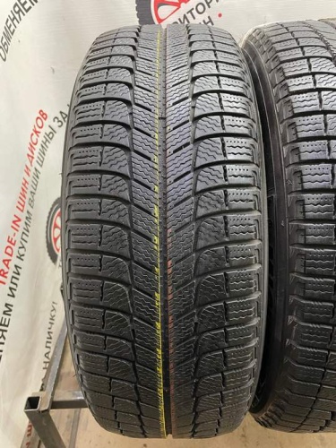 Michelin X-Ice 3 R17 215/60