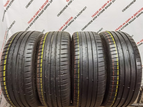 Michelin Pilot Sport 4 225/45 R19