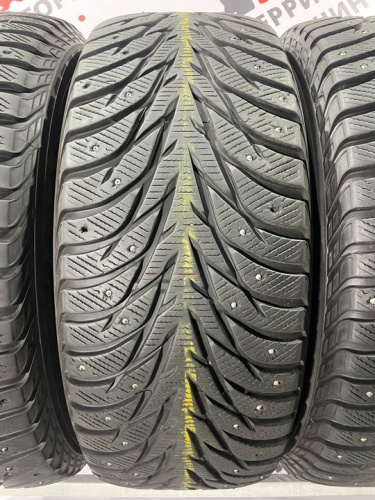 Yokohama Ice Guard Stud IG35 R18 285/60