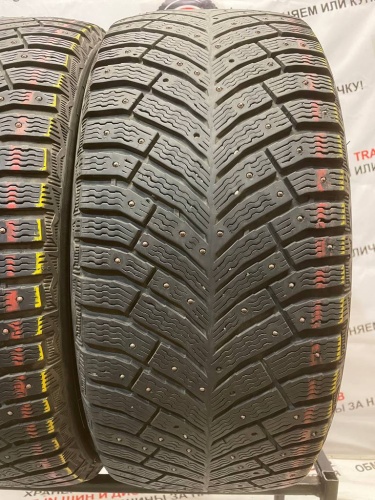 Michelin X-Ice North 4 R19	255/45