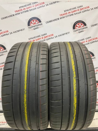 Michelin Pilot Sport 4 S R19 235/35