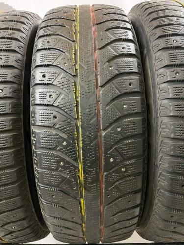 Bridgestone ICE CRUISER 7000 R18 235/65 110T