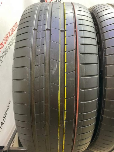 Pirelli PZero GEN-2 R22 275/40.