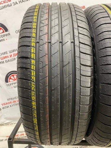 GoodYear EfficientGrip Performance R17 215/55