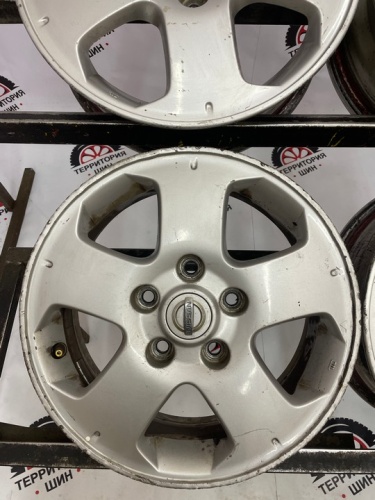 Литье Nissan R15 5*114,3 ЦО66,1 ЕТ45 5,5J