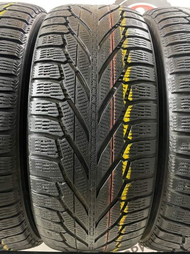 Nokian HKPLT R2 SUV R17 225/60