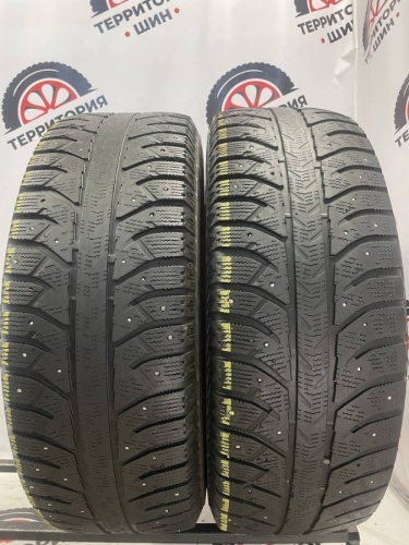 Bridgestone Ice Cruiser 7000 R16 265/70