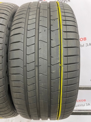 Pirelli P zero PZ4 R20 275/40 106W