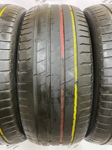 Michelin Latitude Sport 3 R19 235/55 V105