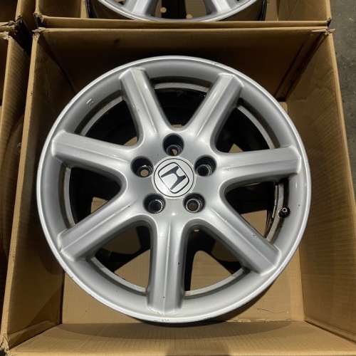 Литые диски Honda R17 5х114.3 et45 DIA64.1