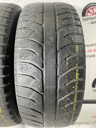 Bridgestone Ice Cruiser 7000 R17 235/55