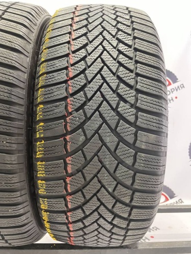 Bridgestone Blizzak LM005 225/50 R17