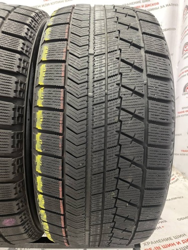 BRIDGESTONE BLIZZAK VRX R18 245/50 100 Q