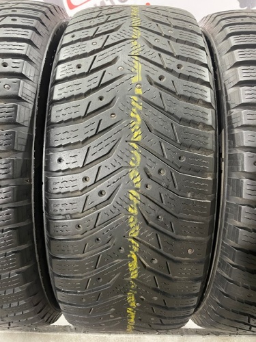Kumho WinterCraft Ice WI31 R16 215/60