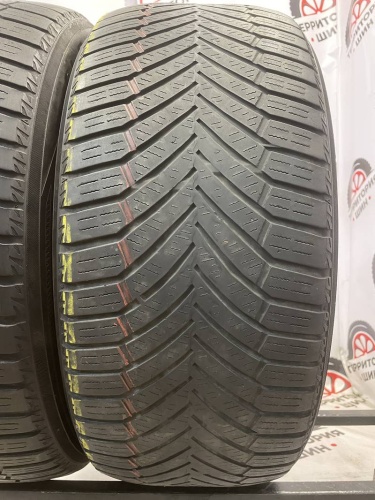 Yokohama BluEarth V906 R18	235/45