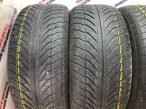 Goodyear UltraGrip Run Flat R19 255/50