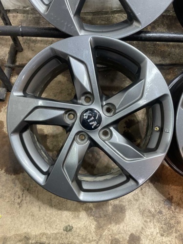 Литые диски KIA K5 16	5х114,3 ЦО 67.1 6.5J ET46