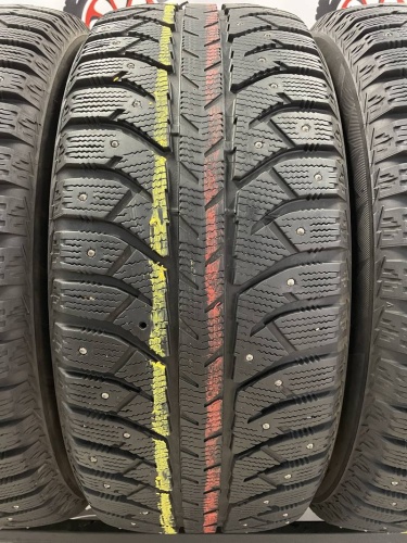 Bridgestone Ice Cruiser 7000 R18 255/55
