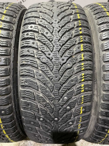 Nokian Tyres Hakkapeliitta 9 R17 215/55