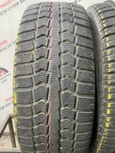 Pirelli Ice R16 215/65