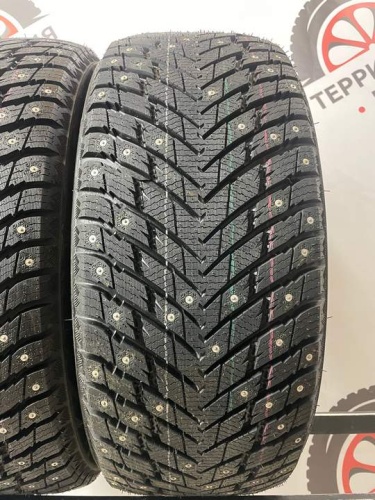 ILink WinterVorhut STUD II R19 245/45 98T