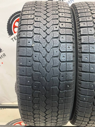 Yokohama Ice Guard F-700S R16 205/55