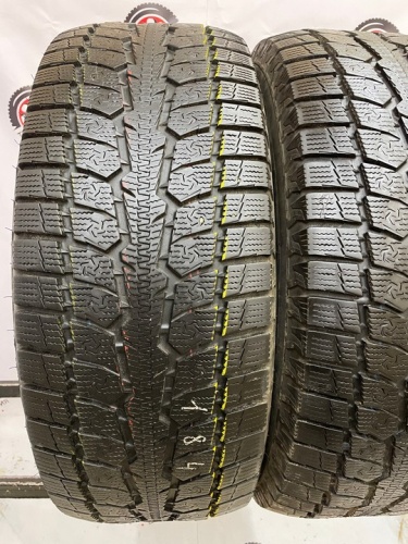 TOYO Observe GSI-6 LS R17 265/65 112H