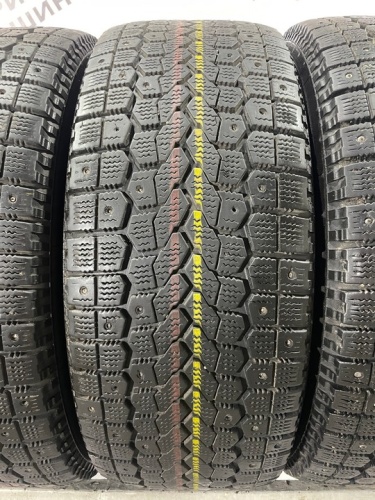 Yokohama Ice Guard F700S R16 205/55 Yokohama Ice Guard F700S R16 205/55