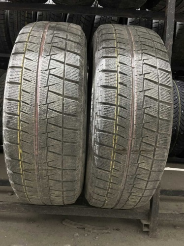 Bridgestone Blizzak Revo GZ R16 215/65