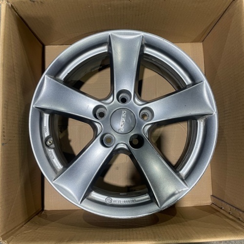 Диски литые R16 5x114.3 et45 67.1 6.5j